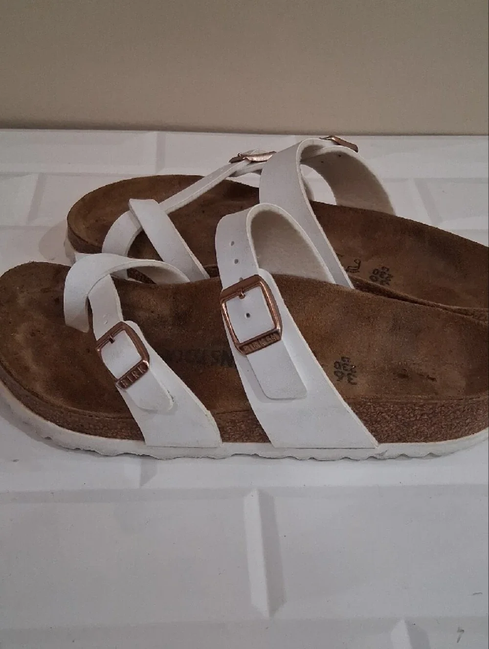 Birkenstock Mayari Women’s White Two-Strap Sandals with Rose Gold Buckles - Picture 7 of 11